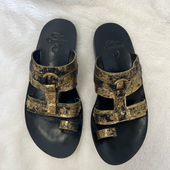 Stylish Black and Gold Women's Sandals - Picture 4 of 12
